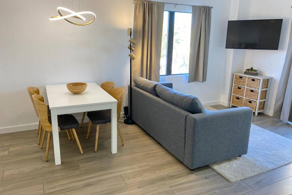 Modern Studio On I-Drive: Parking + Pool Included Orlando Exterior photo